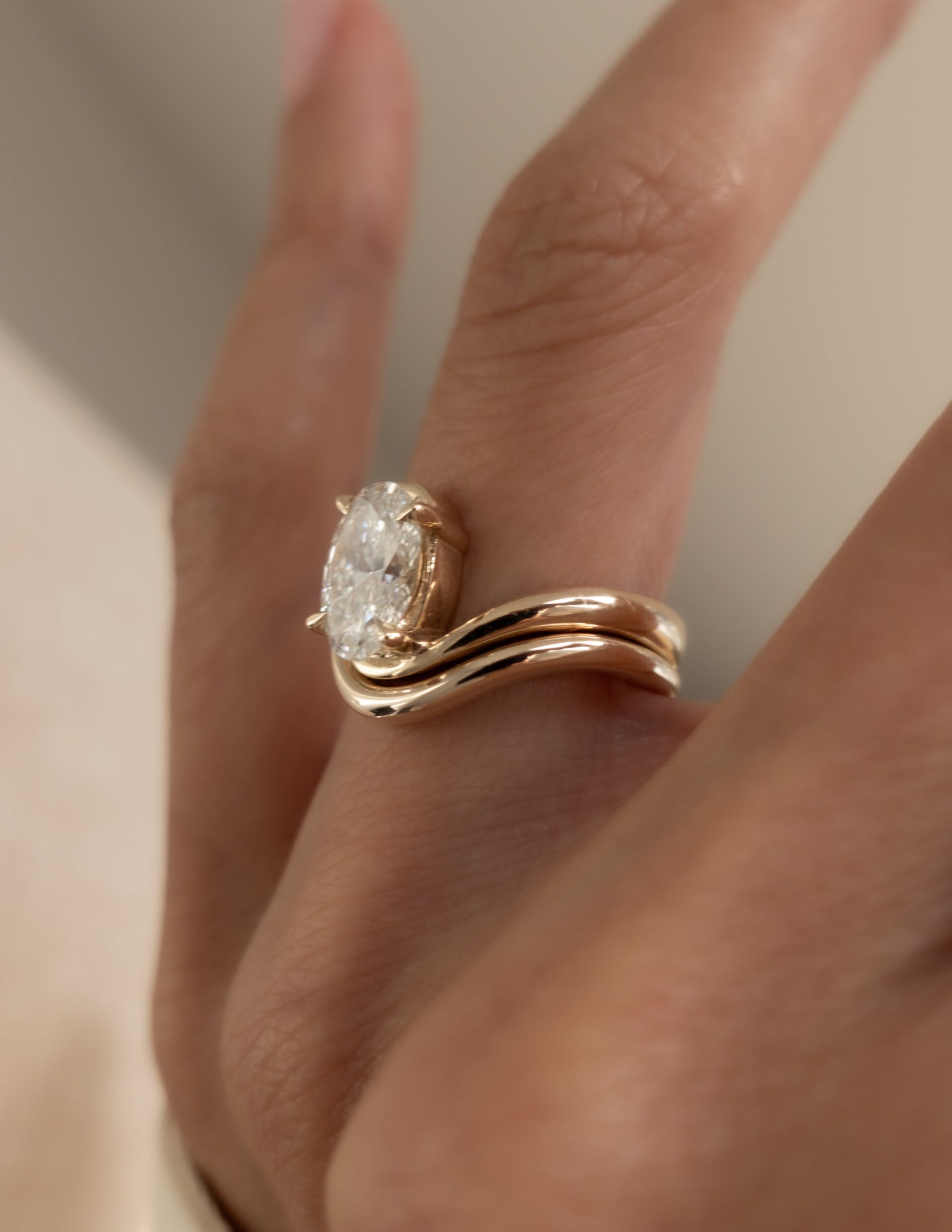 1.0- 2.0ct VERTICAL OVAL Solitaire Ring & Band SET - Geum Jewels