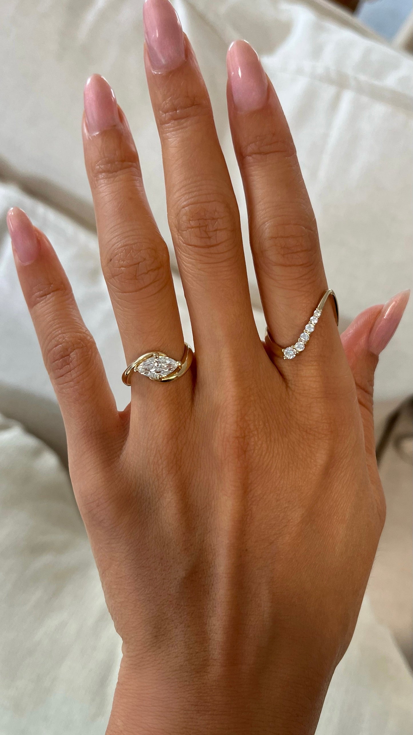 Adorned Oceanic Ring Band - Geum Jewels