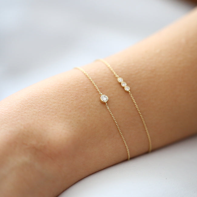 14k Gold Bezel Setting Diamond Solitaire Bracelet 0.05ctw