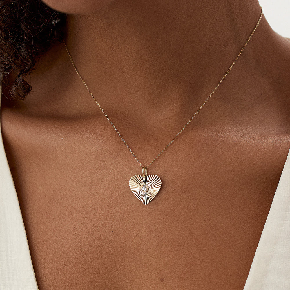 14K Diamond-Cut Heart Shape Disc Ray Pendant