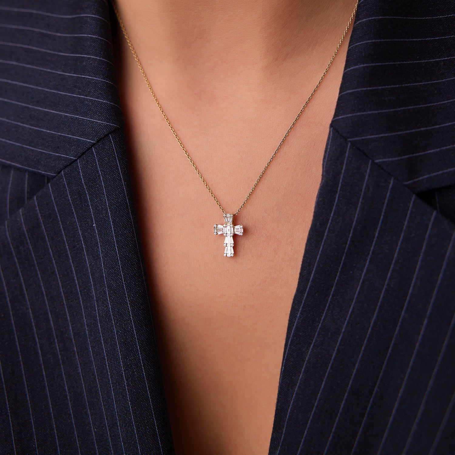 14k Illusion Setting Baguette Diamond Cross
