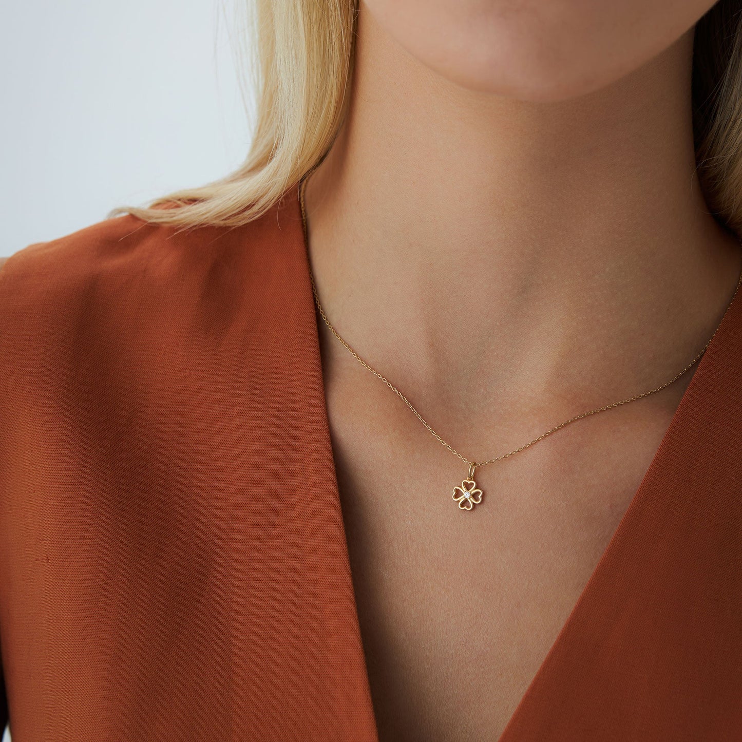14k Single Diamond Clover Necklace