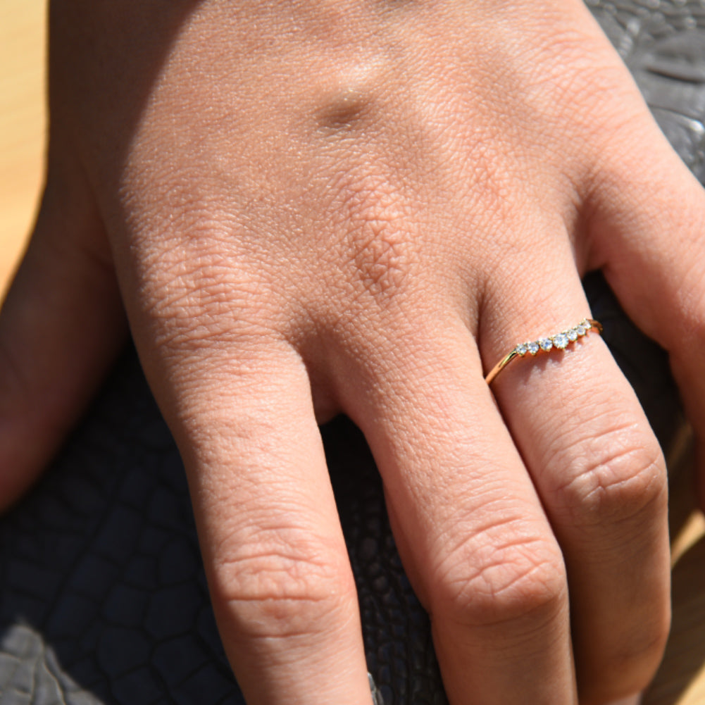 14K Gold Curved Diamond Ring