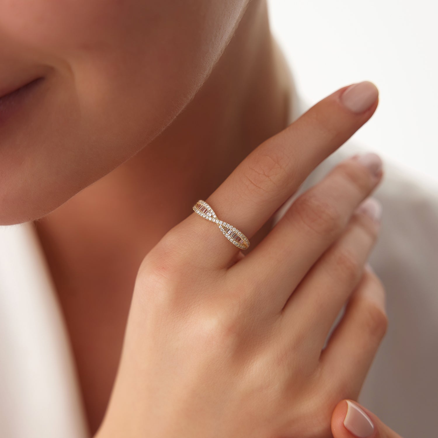 14k Baguette & Round Diamond Nesting Ring