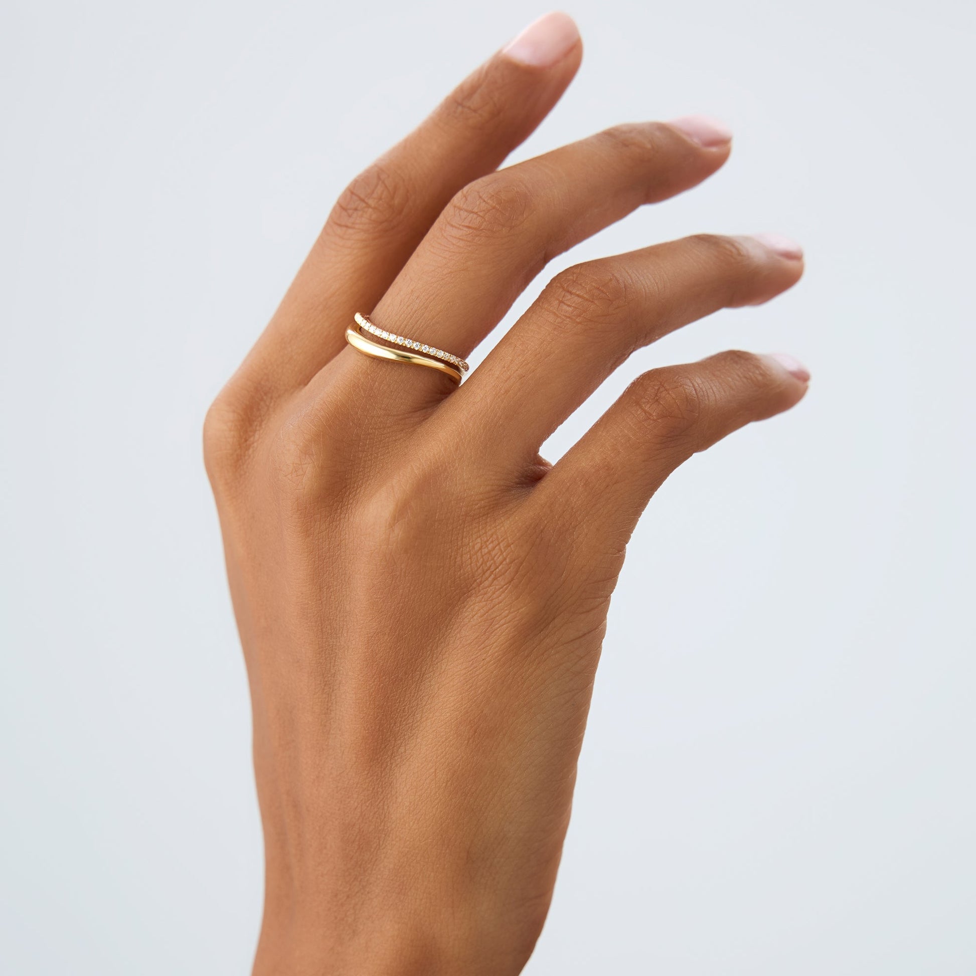 14k  Double Ring Waive Design Diamond Ring