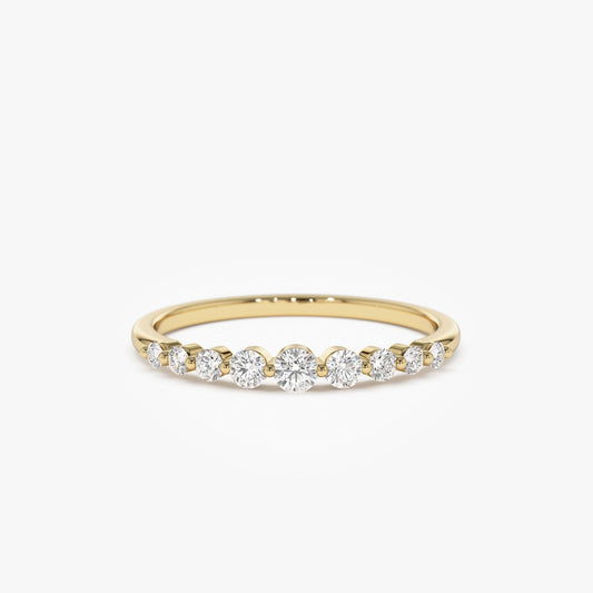 14k Gold Shared Prong Graduating Diamond Wedding Ring - Geum Jewels