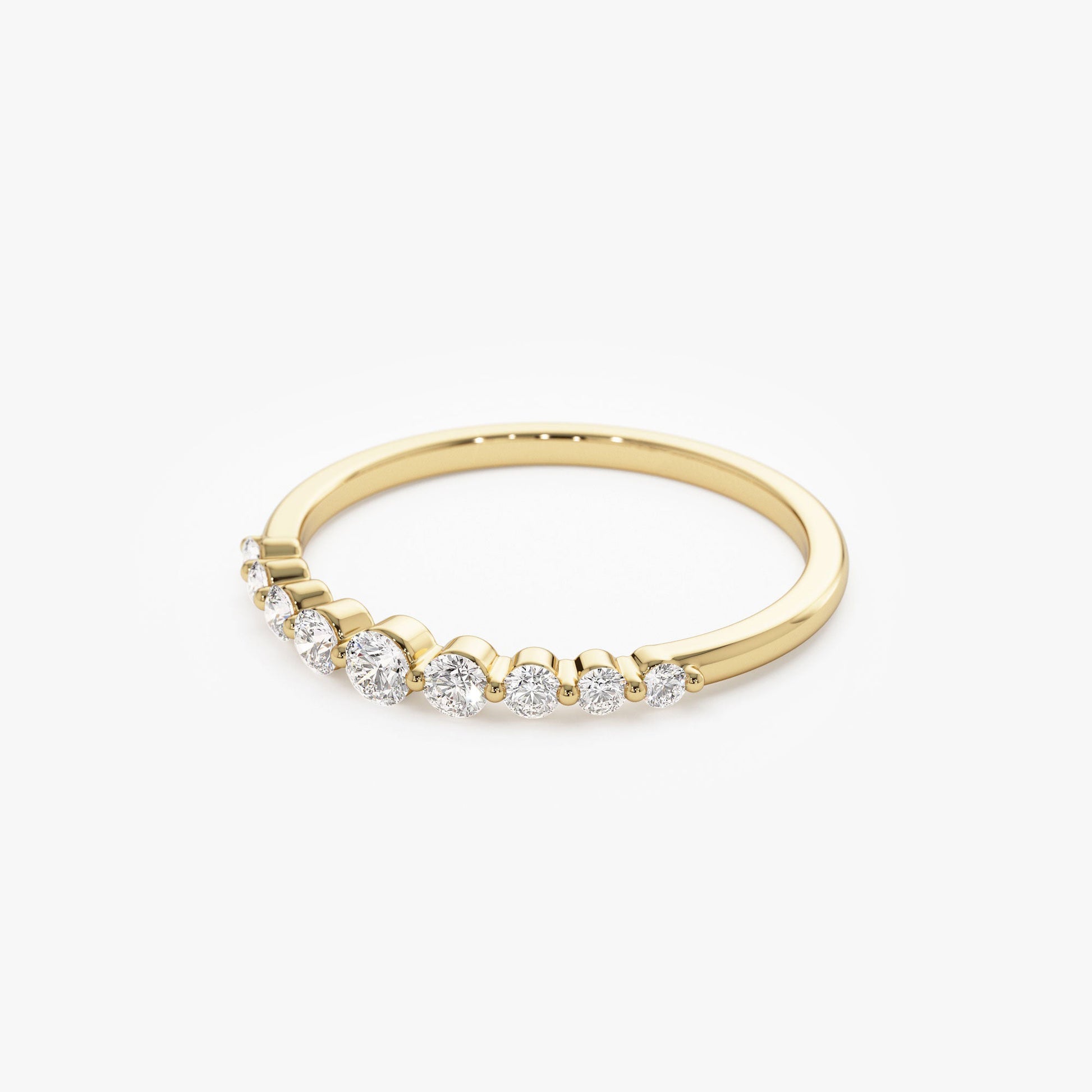 14k Gold Shared Prong Graduating Diamond Wedding Ring - Geum Jewels