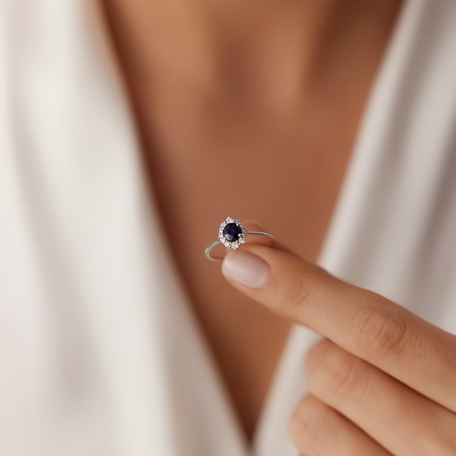 14k Round Sapphire Halo Diamond Engagement Ring