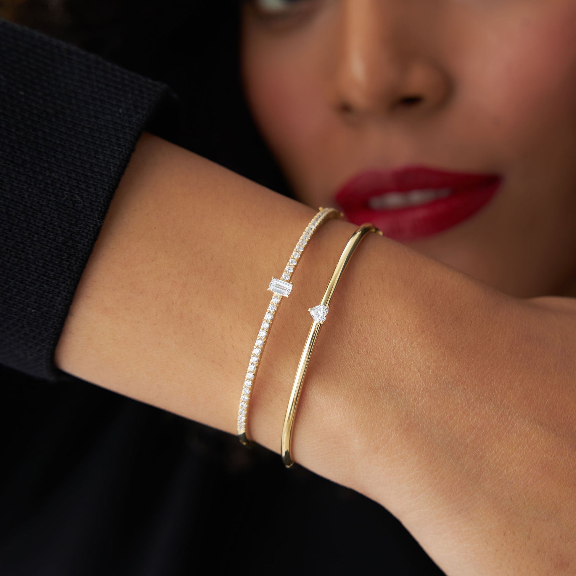 14K Heart Shape Diamond Solitaire Bangle