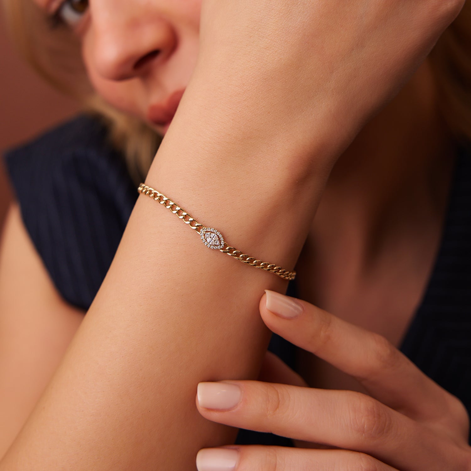 14k Gold Curb Link Marquise Diamond Illusion Setting Bracelet